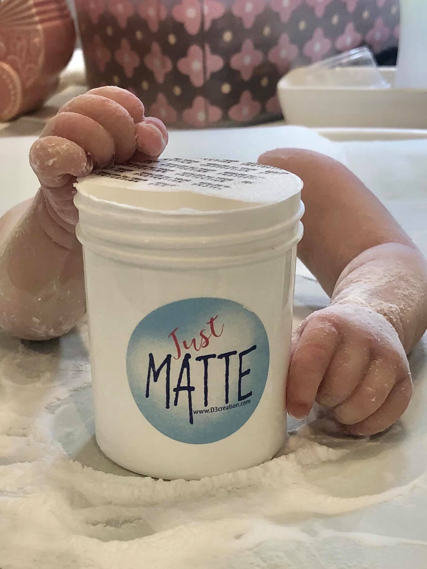 Melanie-Math-using-Silicone-finishing-powder